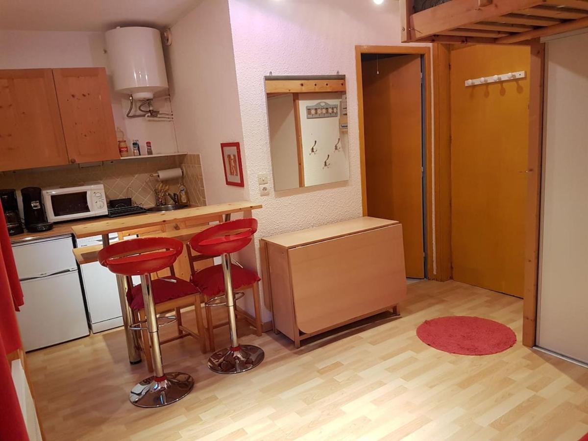 Studio Chaleureux Aux Pieds Des Pistes De Ski Des Glovettes 维拉尔-德朗 外观 照片