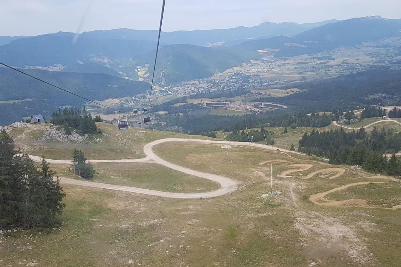 Studio Chaleureux Aux Pieds Des Pistes De Ski Des Glovettes 维拉尔-德朗 外观 照片